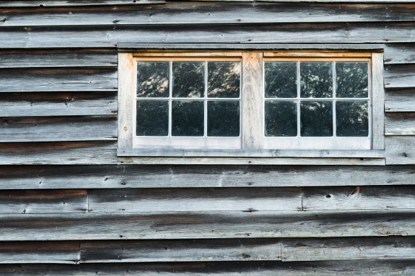 Barn Wood Siding Installation in Galveston