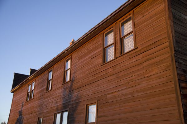 Cost of Wood Plank Siding Installation in Galveston