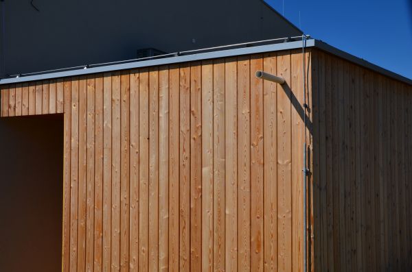 Cost of Wood Cladding Replacement in Galveston